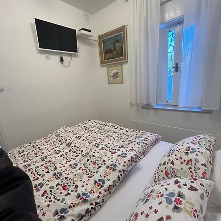 Very Close Studio Apartment Zágráb Kültér fotó